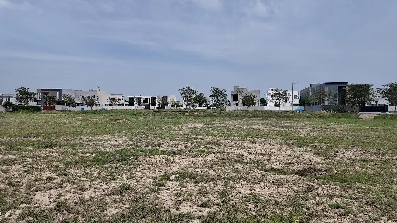 5 Marla Plot for sale in DHA Lahore