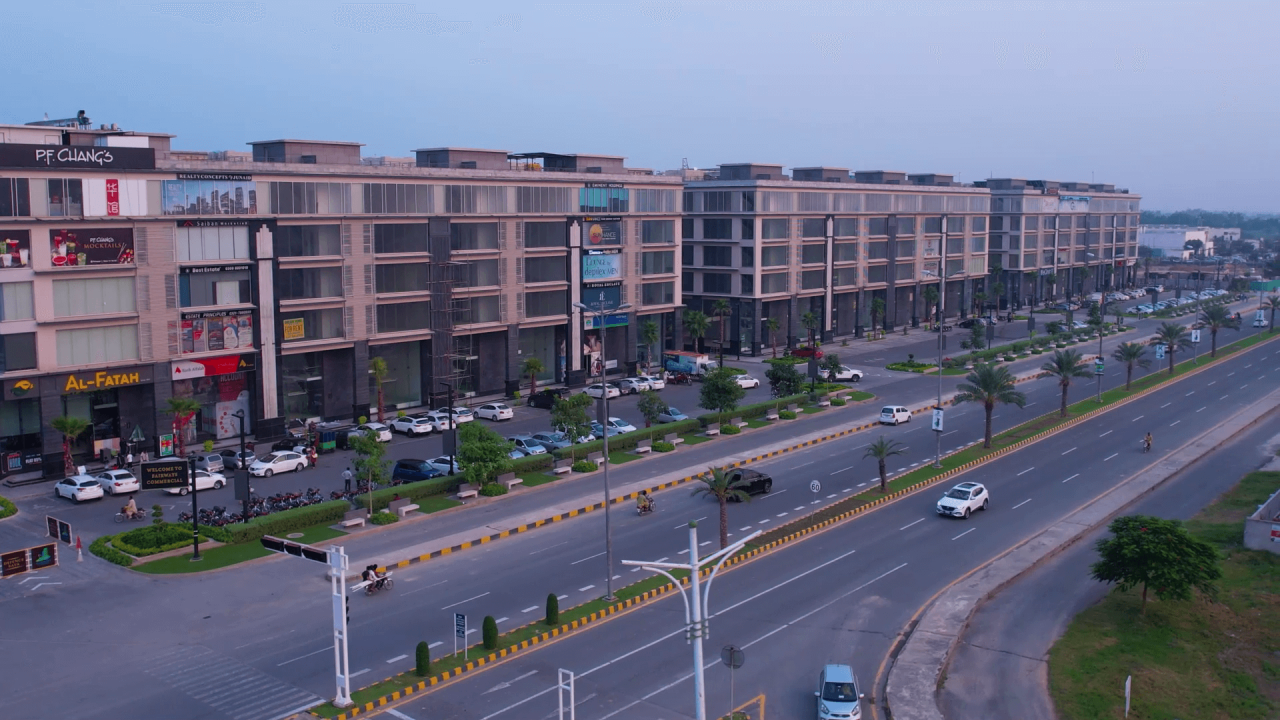 1 kanal plot for sale in DHA Lahore